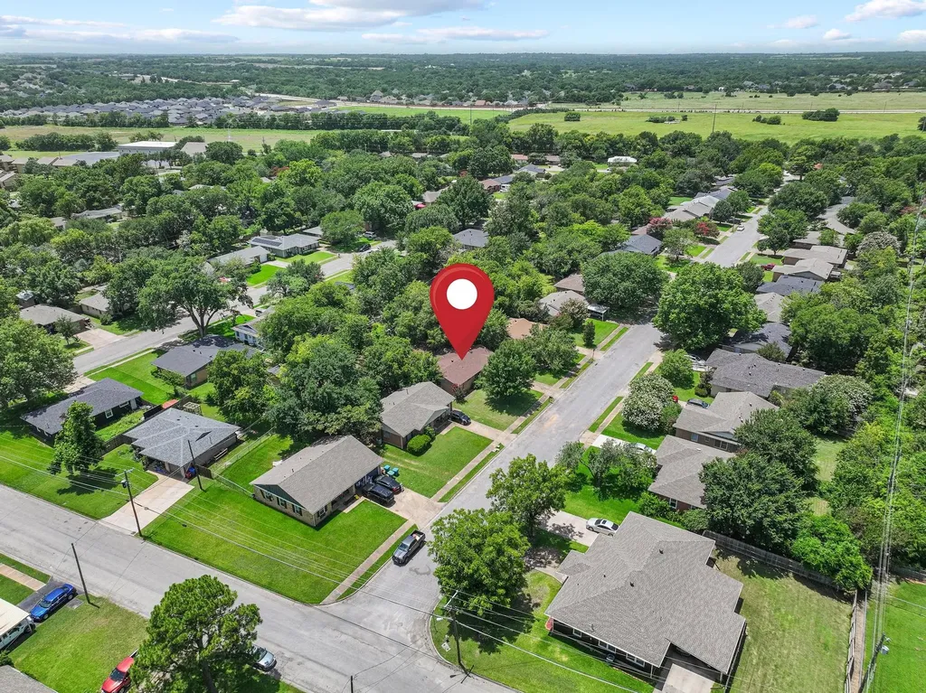 1704 W Birge Street Sherman TX 75092