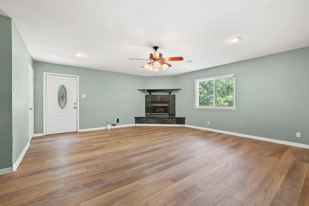 1704 W Birge Street Sherman TX 75092
