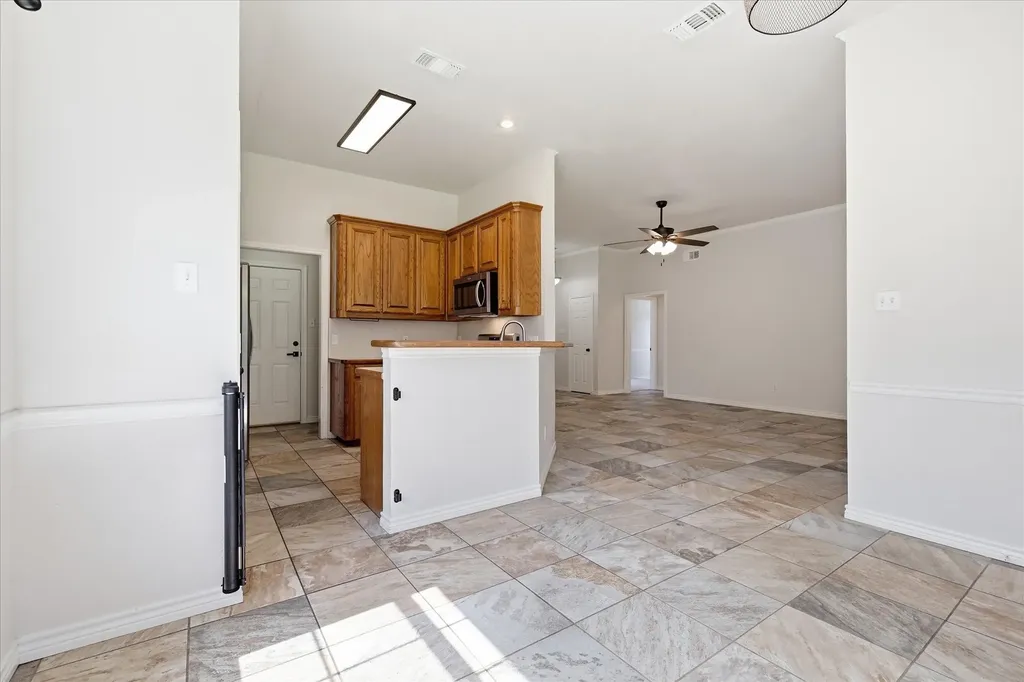 206 Mourning Dove Lane Krum TX 76249