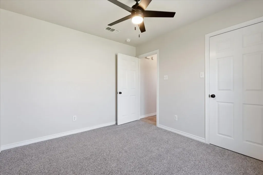 206 Mourning Dove Lane Krum TX 76249