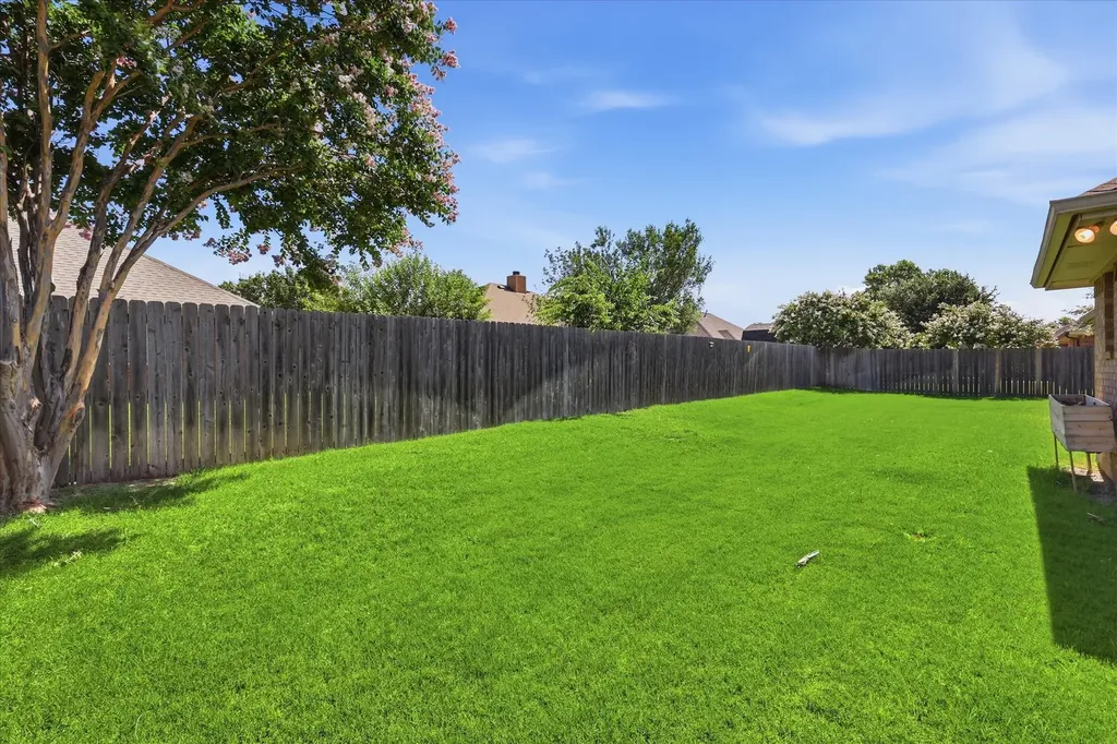206 Mourning Dove Lane Krum TX 76249