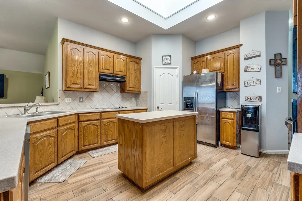 10812 Grayhawk Lane Fort Worth TX 76244