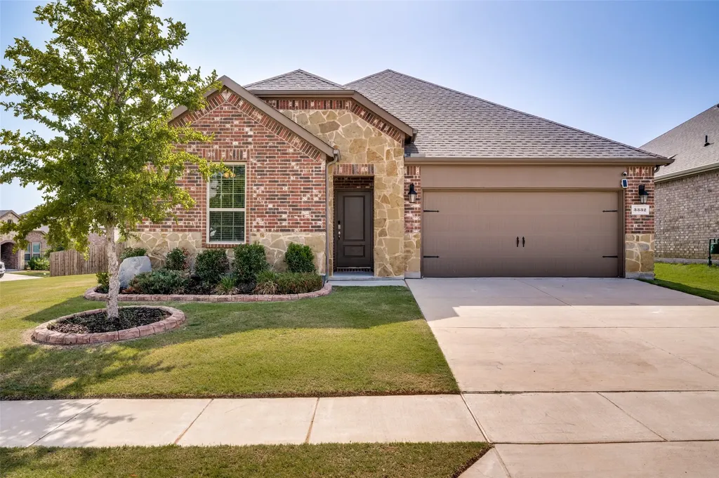 3332 Brady Starr Drive Aubrey TX 76227