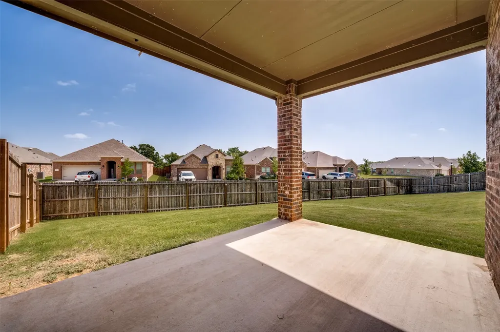 3332 Brady Starr Drive Aubrey TX 76227