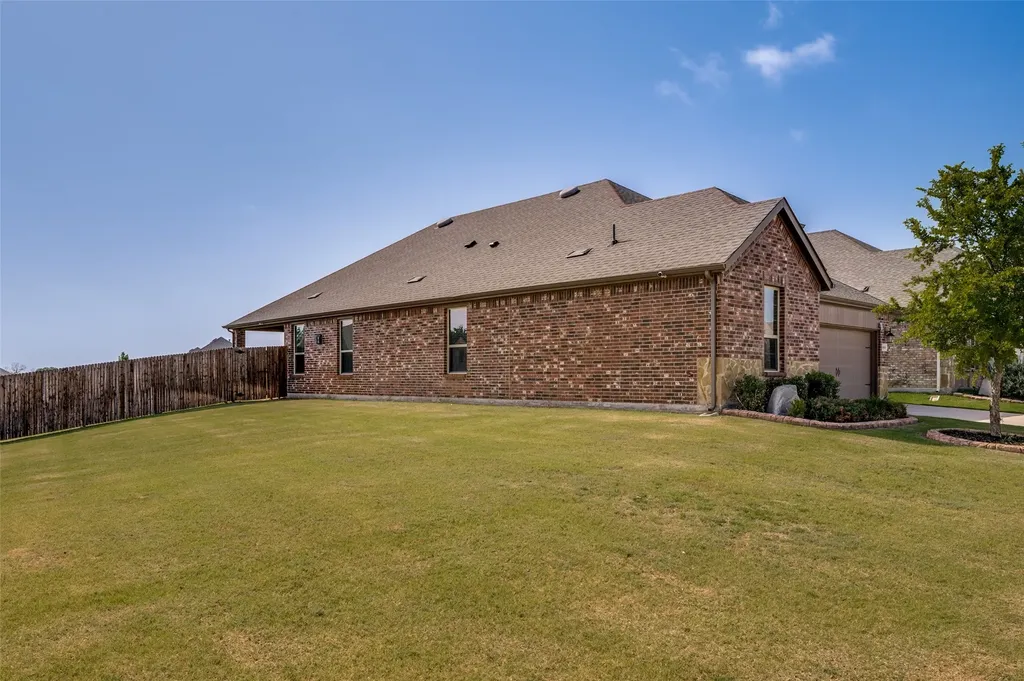 3332 Brady Starr Drive Aubrey TX 76227