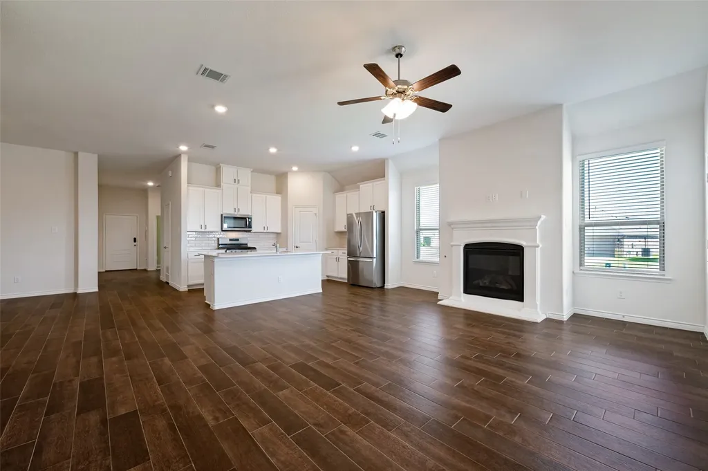3332 Brady Starr Drive Aubrey TX 76227