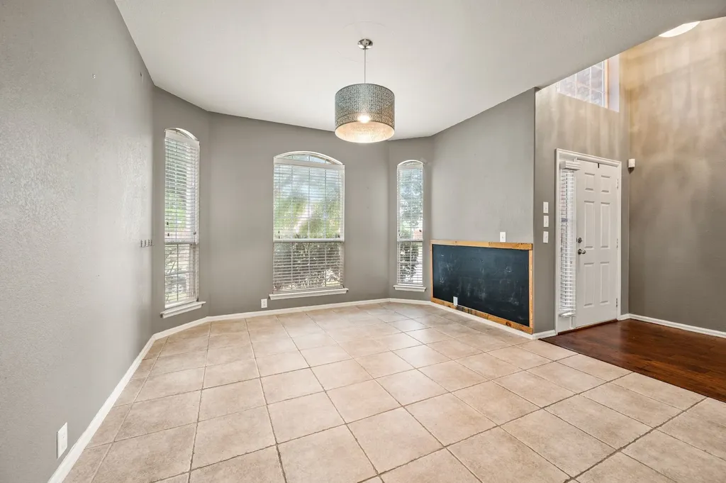 7833 Harvest Hill Road North Richland Hills TX 76182