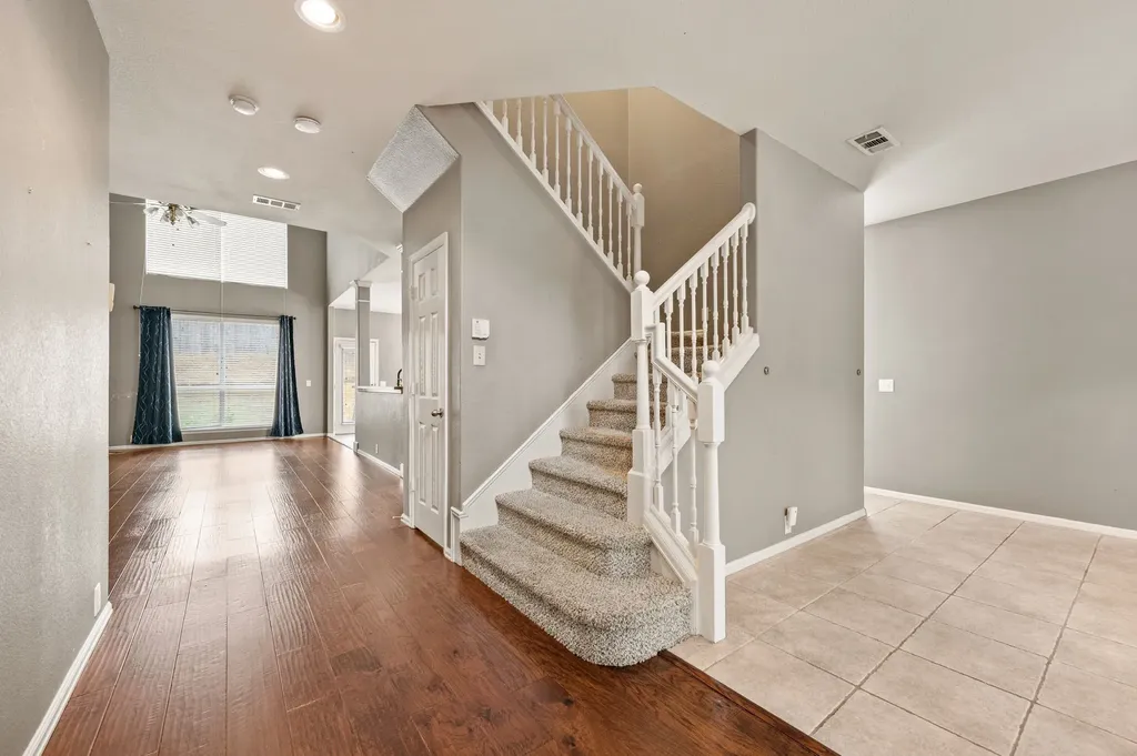 7833 Harvest Hill Road North Richland Hills TX 76182