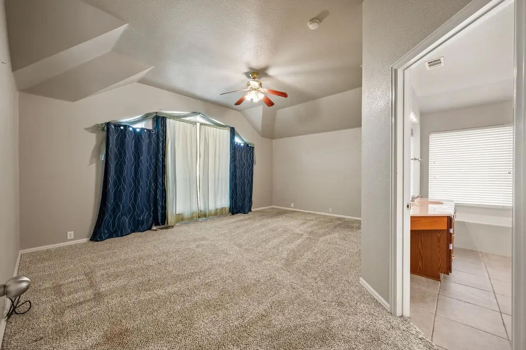 7833 Harvest Hill Road North Richland Hills TX 76182