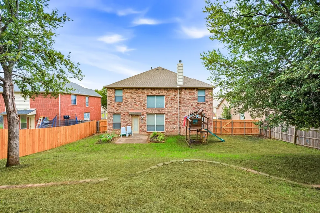 7833 Harvest Hill Road North Richland Hills TX 76182