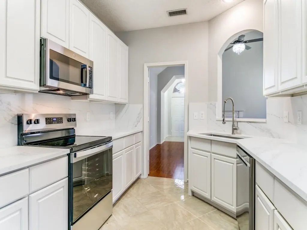 2225 Starleaf Place Flower Mound TX 75022