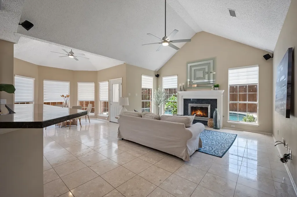 2324 Compton Drive Plano TX 75025