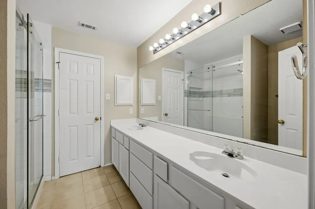 2324 Compton Drive Plano TX 75025