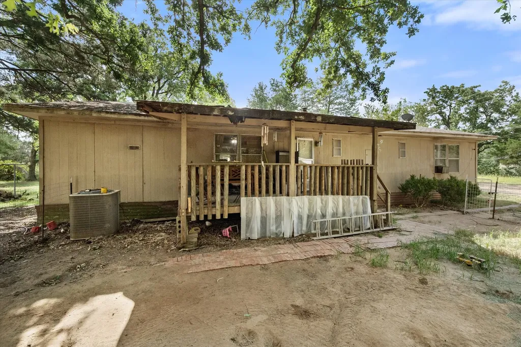 107 Fcr Fairfield TX 75840