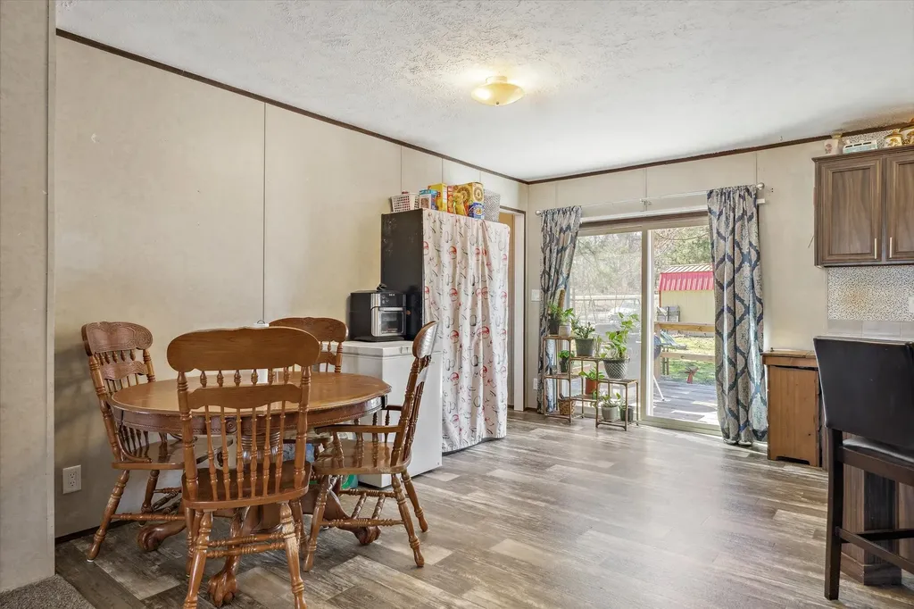 129 E Elm Drive Murchison TX 75778