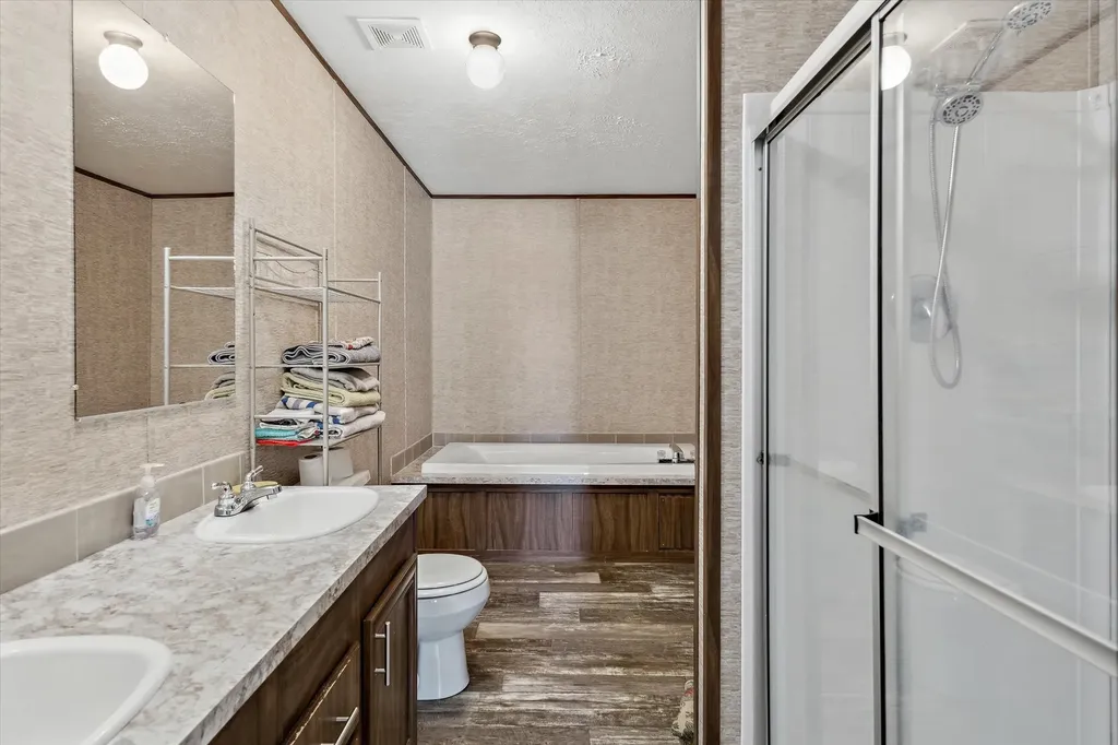 129 E Elm Drive Murchison TX 75778