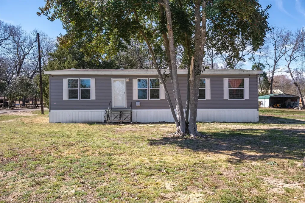129 E Elm Drive Murchison TX 75778