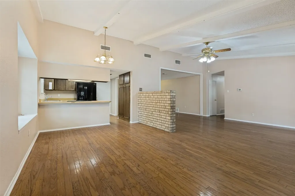 413 Goldfinch Drive Fort Worth TX 76108