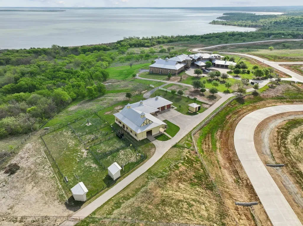 1528 Sunrise Drive Sanger TX 76266