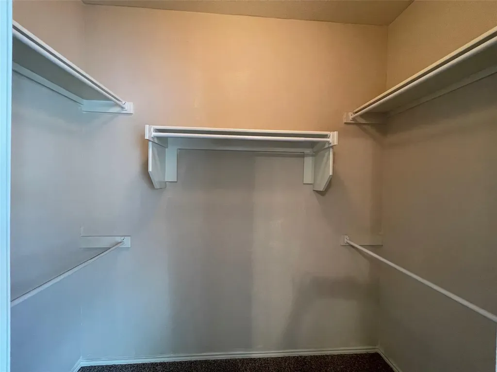 1237 Grand Central Parkway Fort Worth TX 76131