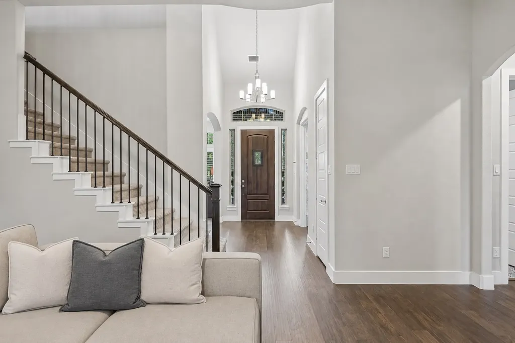 204 Falcon Point Drive Heath TX 75032