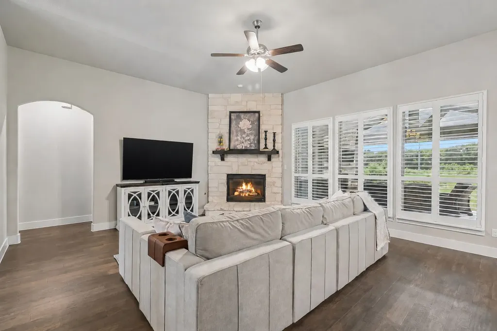 204 Falcon Point Drive Heath TX 75032