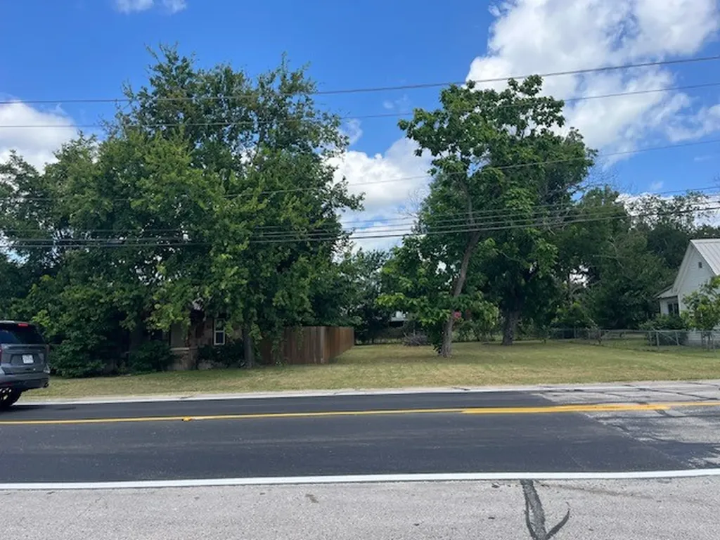 208 E 3rd Street Hico TX 76457