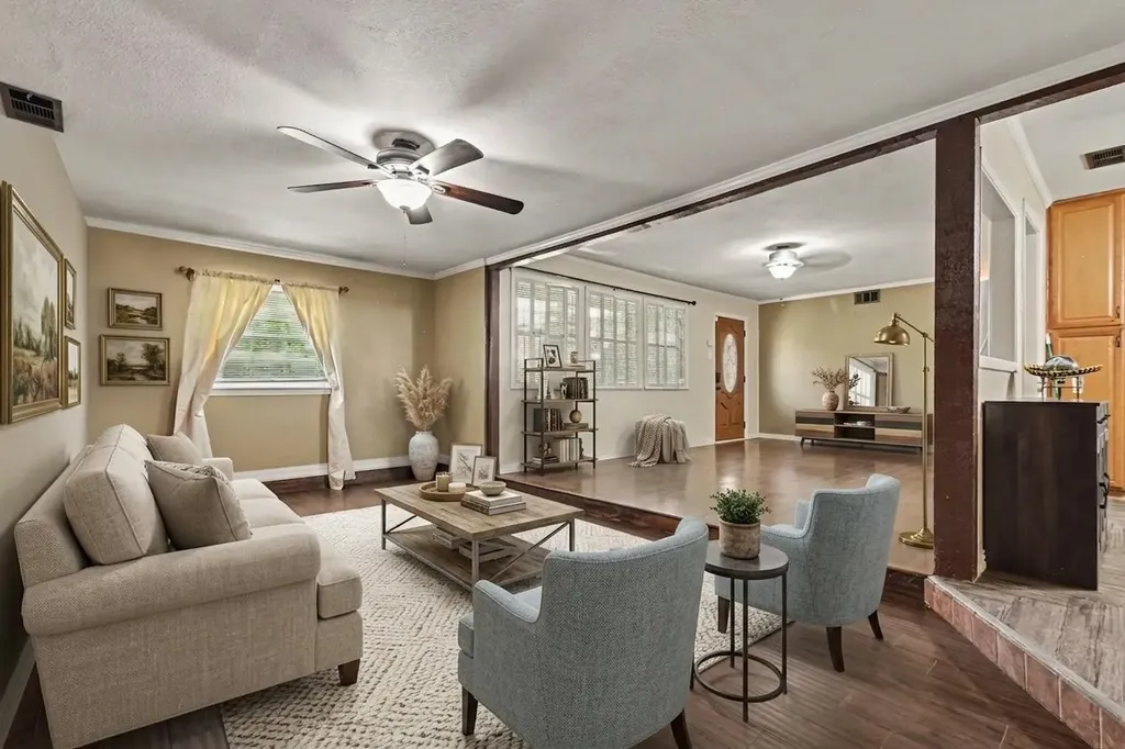 2520 Collingwood Drive Farmers Branch TX 75234