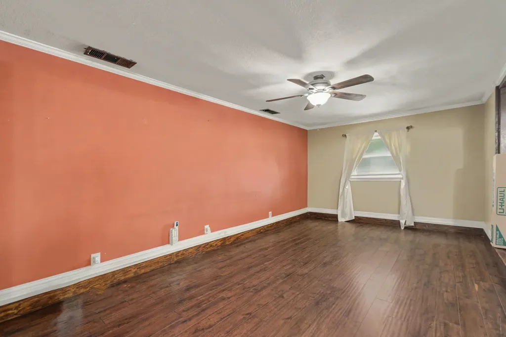 2520 Collingwood Drive Farmers Branch TX 75234
