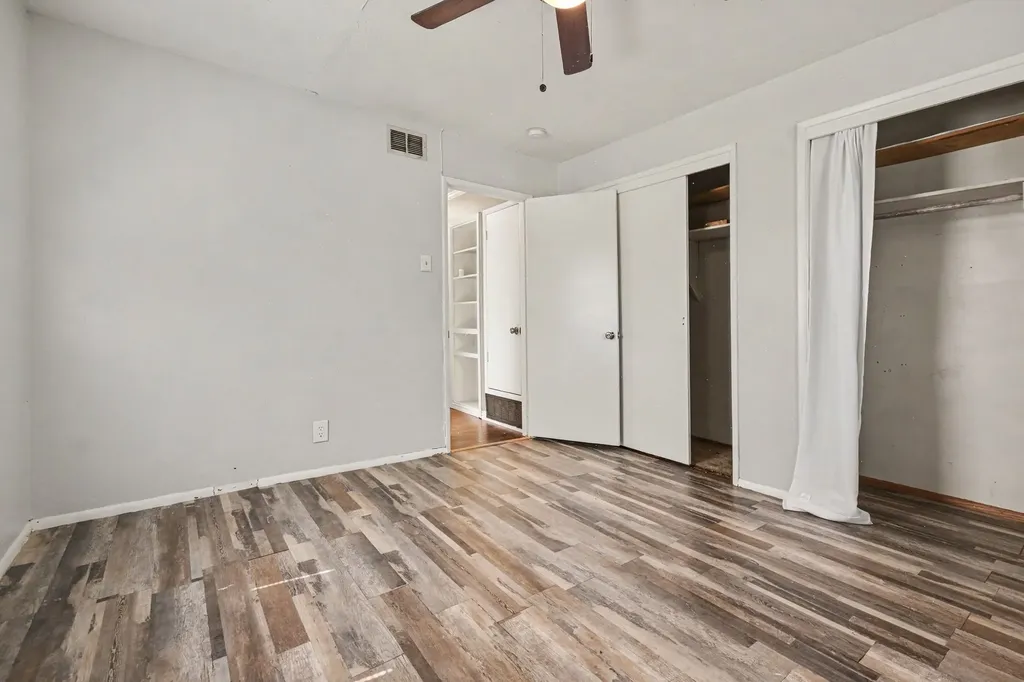2520 Collingwood Drive Farmers Branch TX 75234