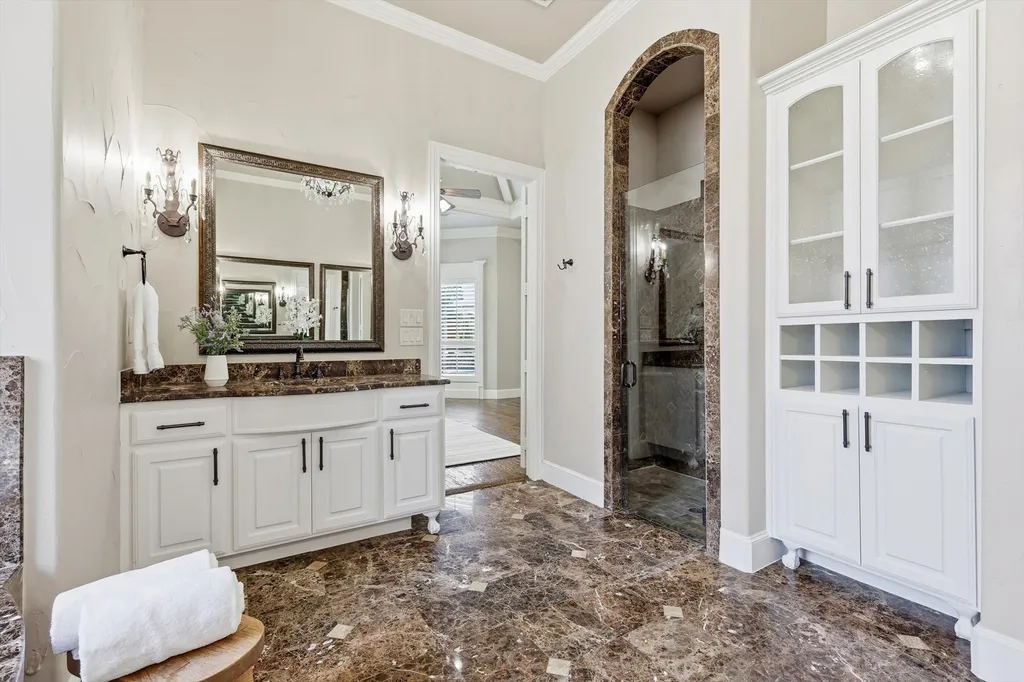 1805 Grosvenor Green Colleyville TX 76034