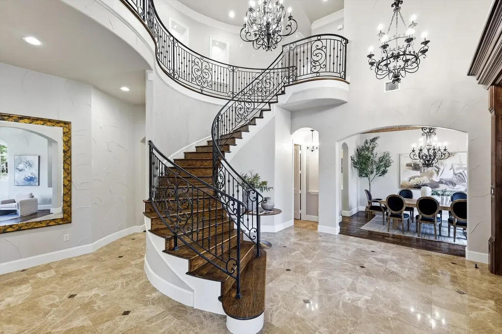 1805 Grosvenor Green Colleyville TX 76034