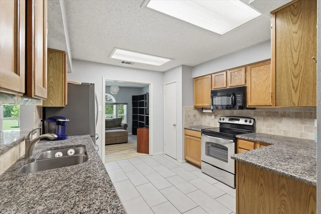 1017 Spicewood Drive Plano TX 75025