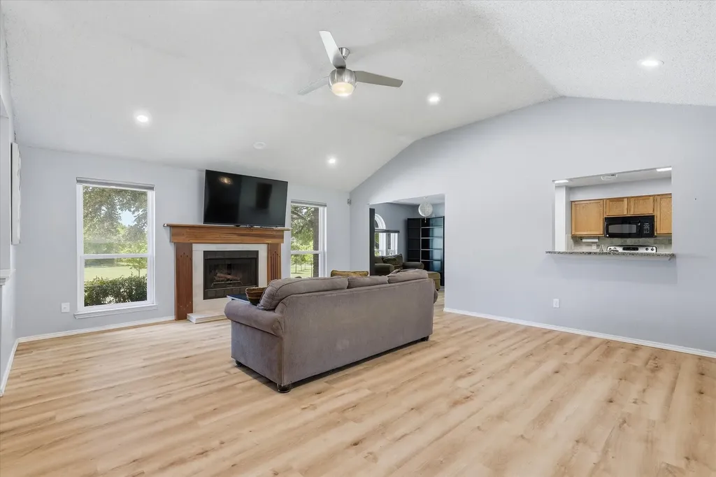 1017 Spicewood Drive Plano TX 75025