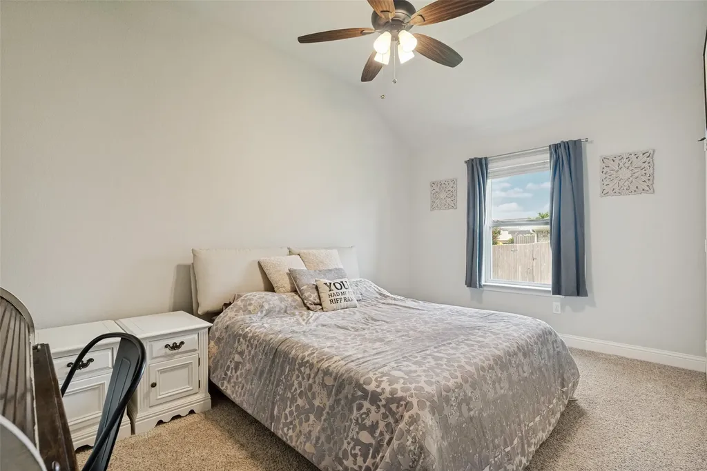 2108 Hill Crest Court Weatherford TX 76086