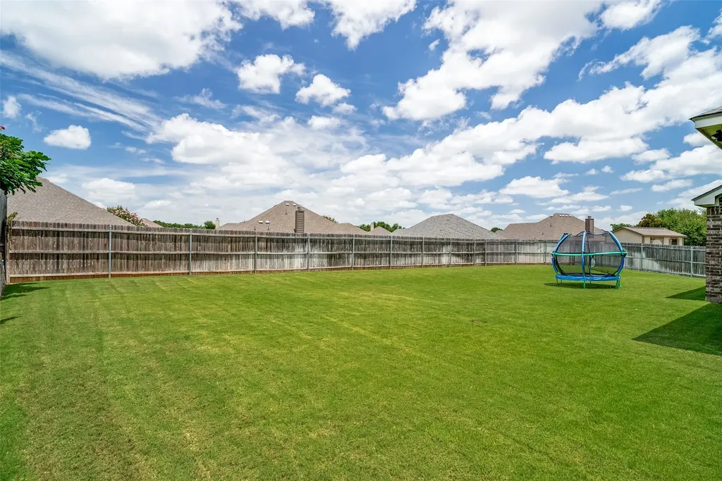 2108 Hill Crest Court Weatherford TX 76086