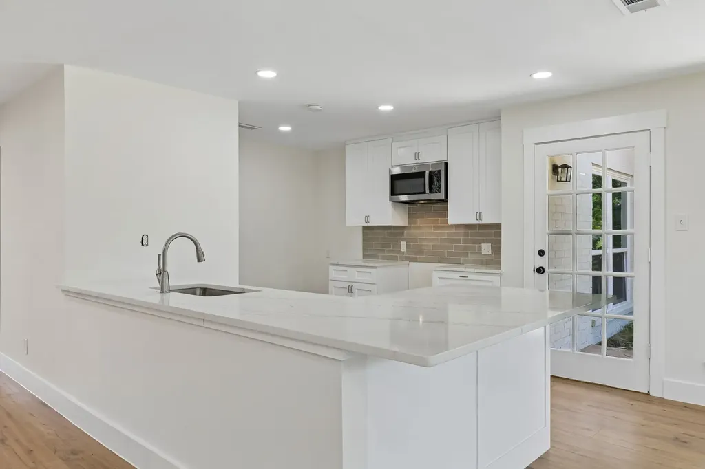 3128 Darby Lane Denton TX 76207