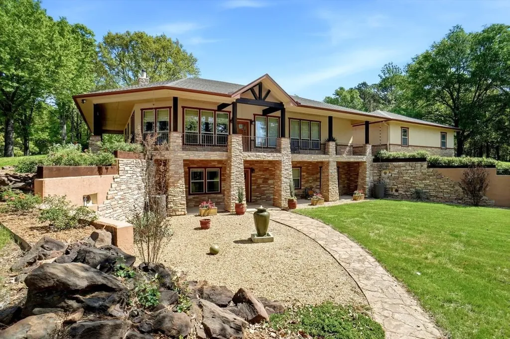 1773 Cr 2540 Mineola TX 75773
