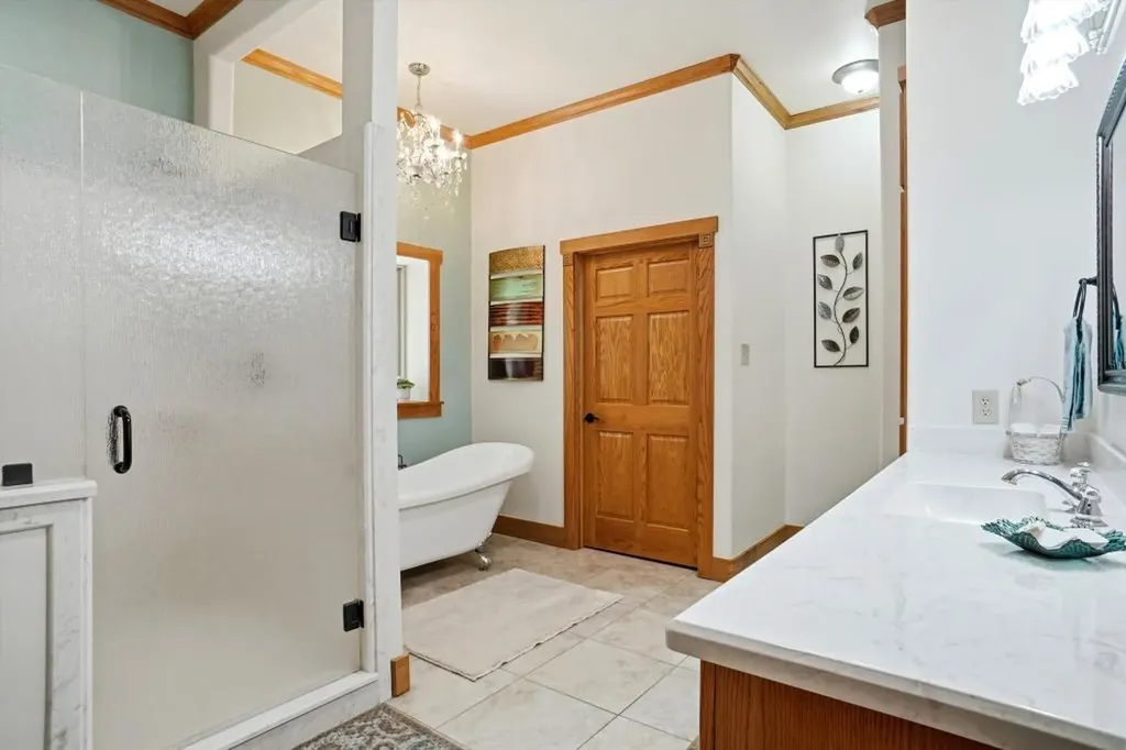1773 Cr 2540 Mineola TX 75773