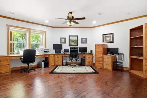 1773 Cr 2540 Mineola TX 75773