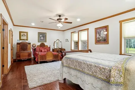 1773 Cr 2540 Mineola TX 75773