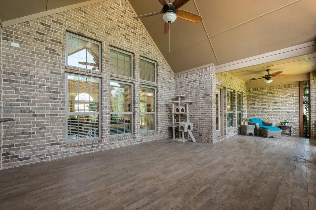 508 Ambergate Drive Shady Shores TX 76208