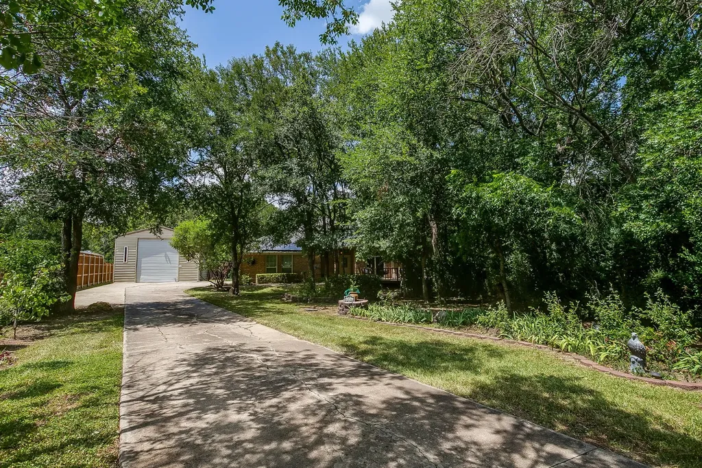 4056 Tortoise Lane Fort Worth TX 76135