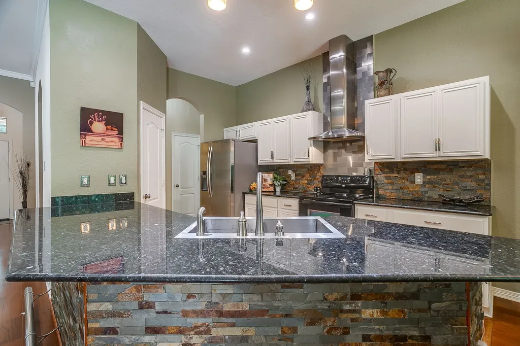4056 Tortoise Lane Fort Worth TX 76135