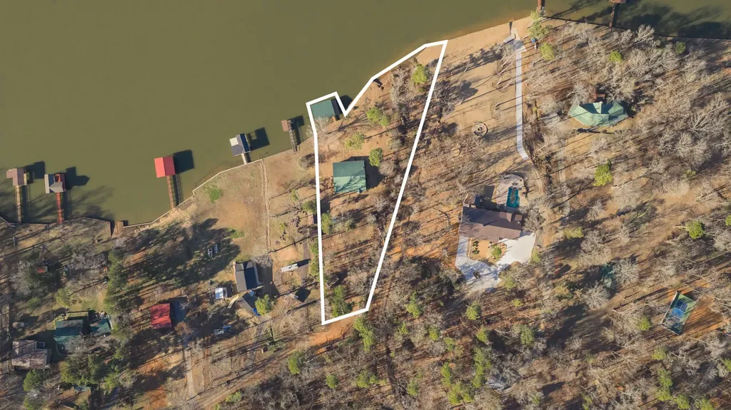 410 Private Road 52426 Leesburg TX 75451