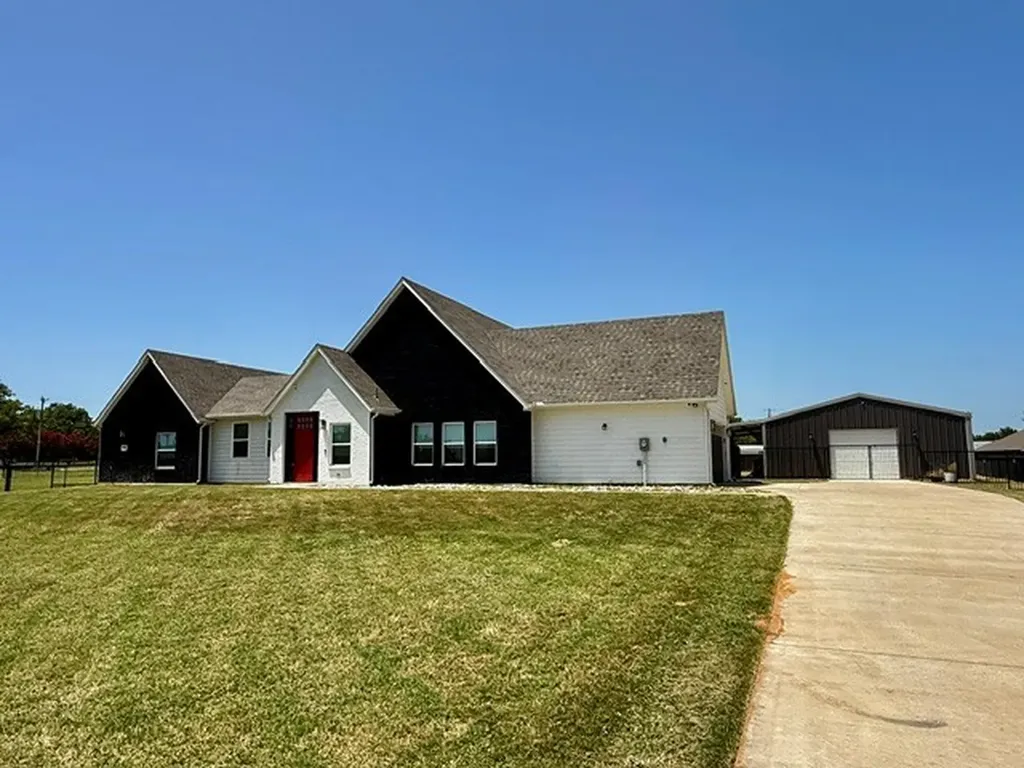 311 Dobbs Trail Springtown TX 76082