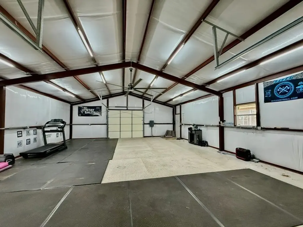 311 Dobbs Trail Springtown TX 76082