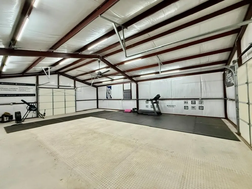 311 Dobbs Trail Springtown TX 76082