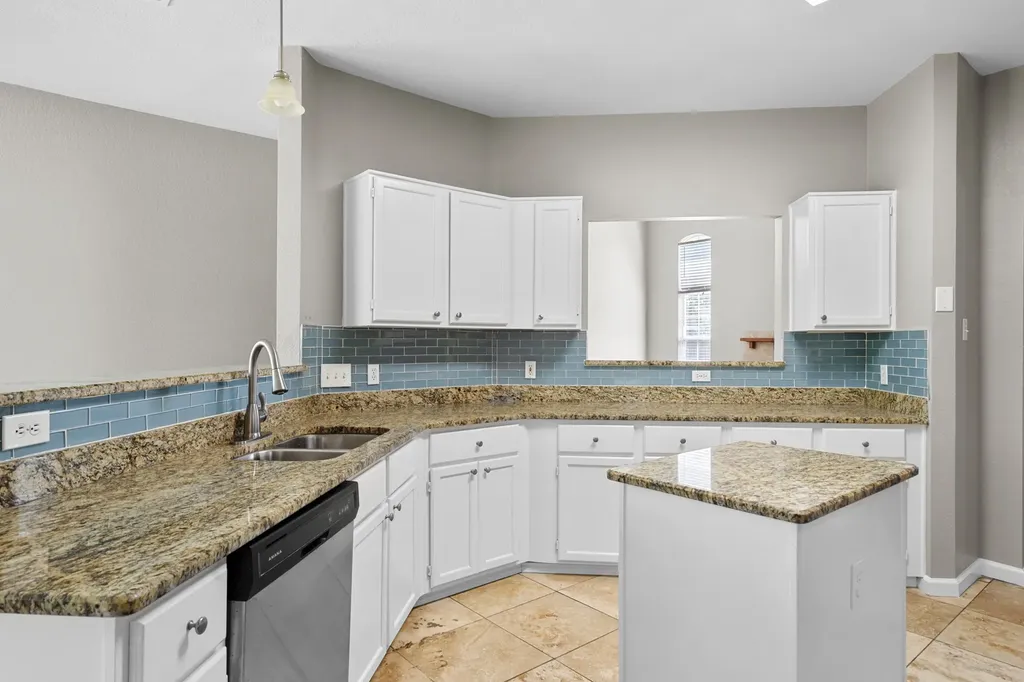 1229 Clear Creek Drive Mesquite TX 75181