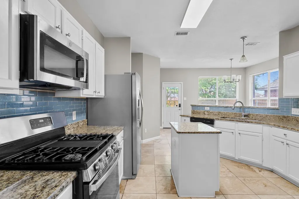 1229 Clear Creek Drive Mesquite TX 75181
